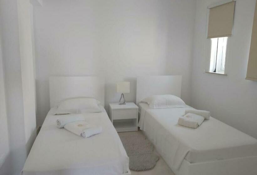 Dinglis Residences 31