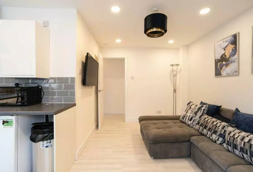 Hydro Glasgow City Apartment