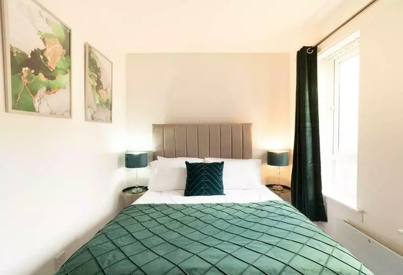Hydro Glasgow City Apartment