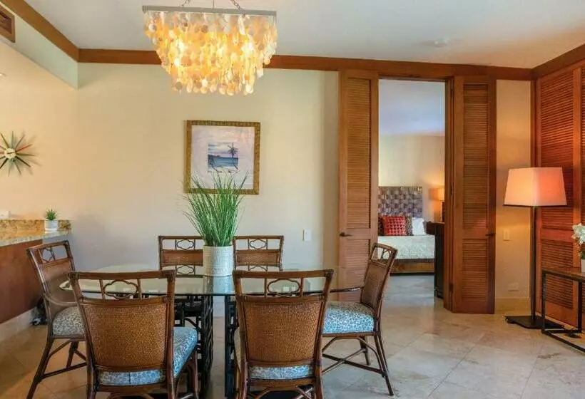 Mauna Lani Terrace G102   Lagoon View Terrace Suite   Upscale Luxury Waterfront