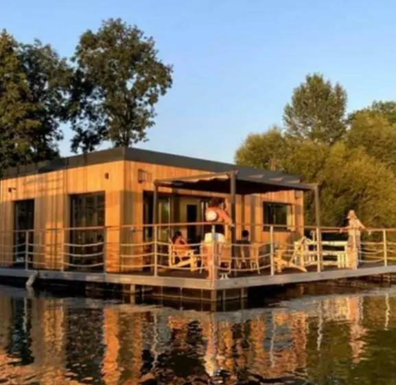Seinehouse   Maison Flottante    Séjour Magique Sur L Eau