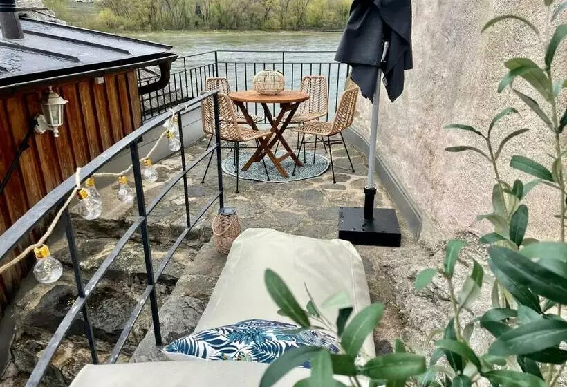 Smile Apartments Mit Donaublick