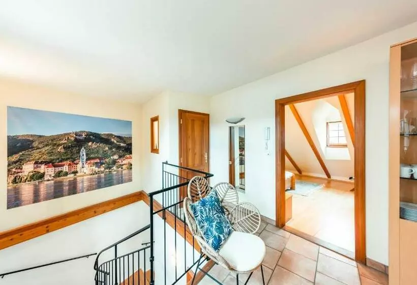 Smile Apartments Mit Donaublick