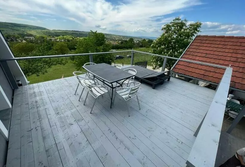 Völgyhíd Village Balaton