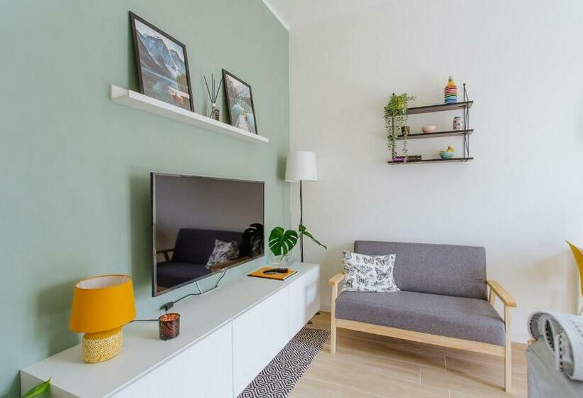 Yourbanflat Green River