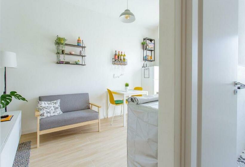 Yourbanflat Green River