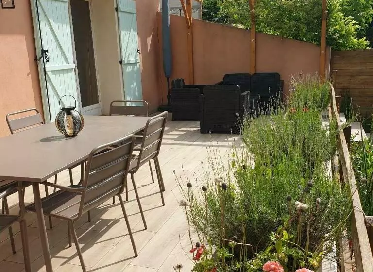 Le Secret Du Chemin Confort, Détente Et Loisirs