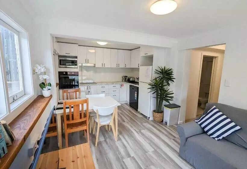Allinga Apartment