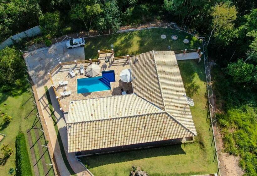 Chácara Com Piscina Aquecida Em Condomínio Fechado