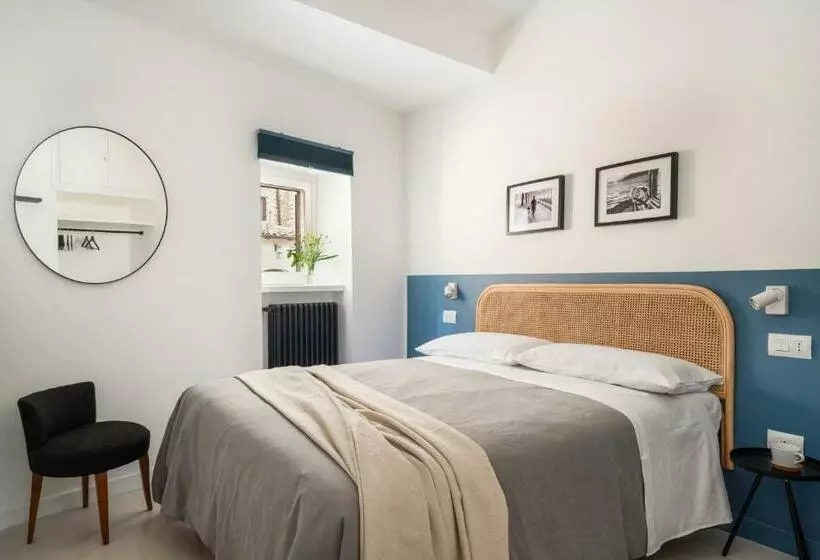 La Porticina. Your Lake View Home