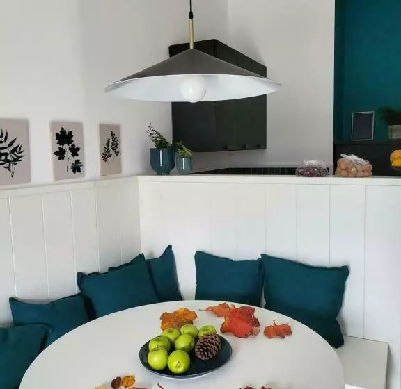 La Porticina. Your Lake View Home