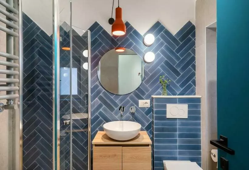 La Porticina. Your Lake View Home