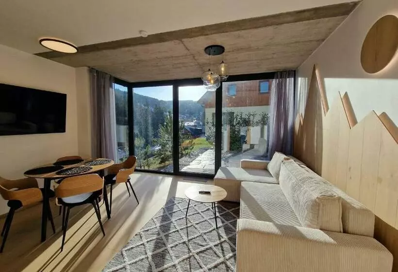 Panorama Lofts Pec