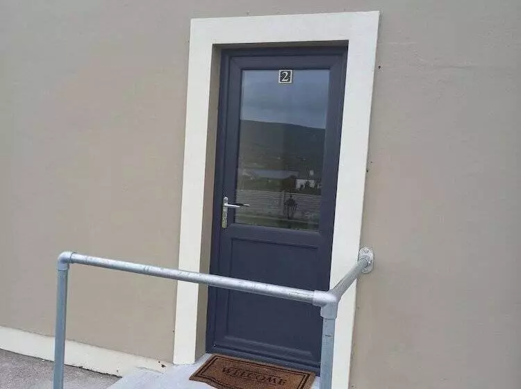 Stunning 1 Bed Apartment Valentia Island