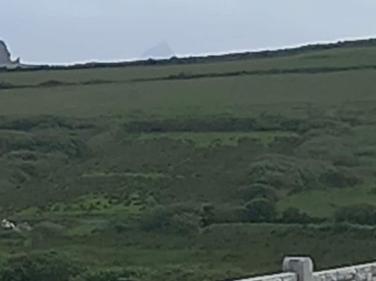 Stunning 1 Bed Apartment Valentia Island