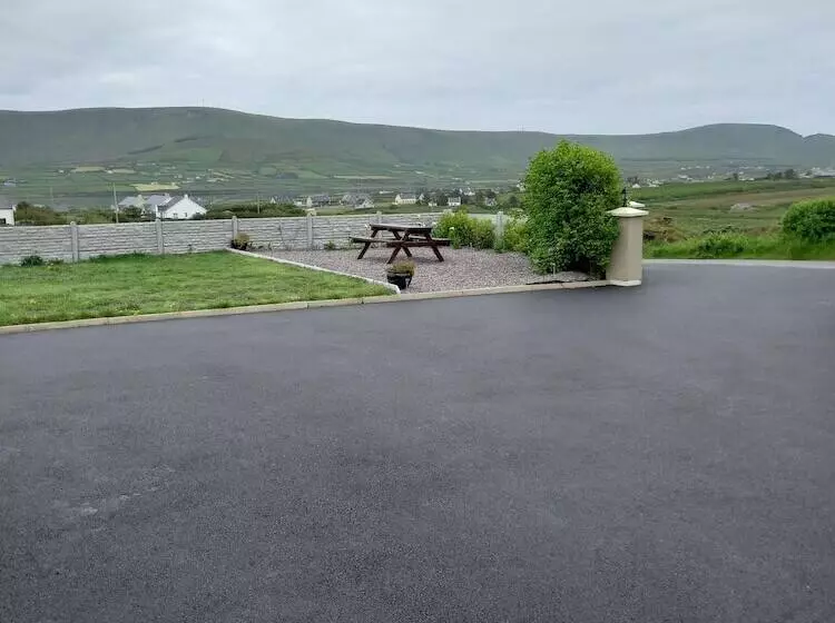 Stunning 1 Bed Apartment Valentia Island