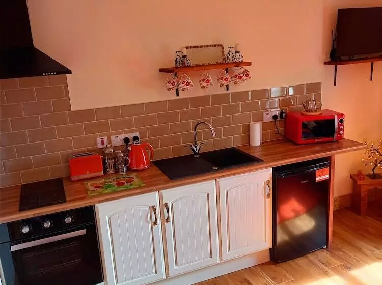 Stunning 1 Bed Apartment Valentia Island