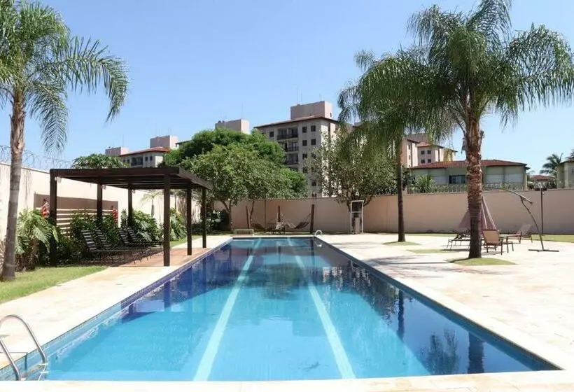 Flat Com Wifi, Pisicina E Estacionamento