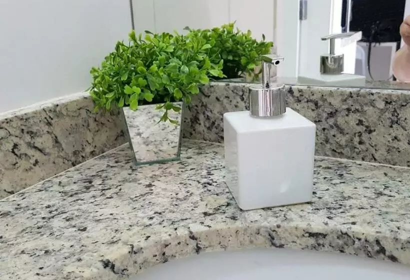 Flat Com Wifi, Pisicina E Estacionamento