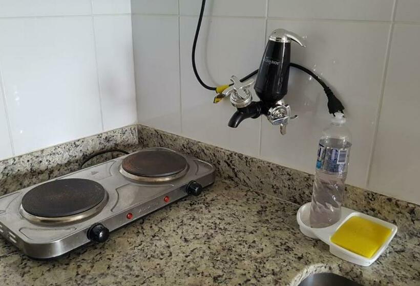 Flat Com Wifi, Pisicina E Estacionamento