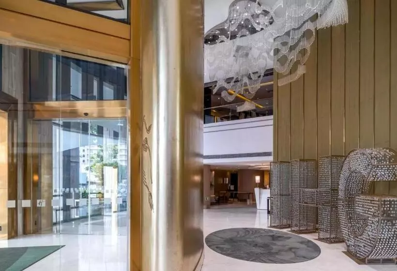 هتل Holiday Inn Kunming City Centre, An Ihg