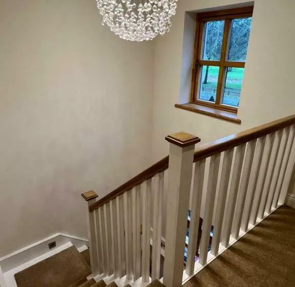 24 Castle Hume Court Holiday House