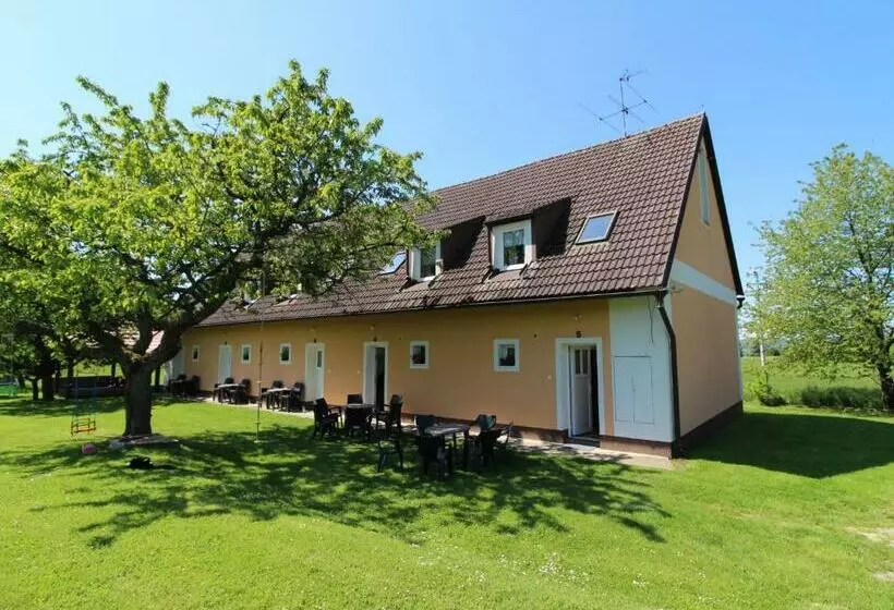 Apartment Rabyně 2 By Interhome