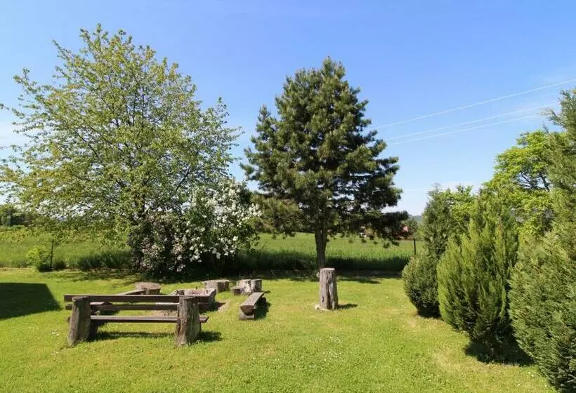 Apartment Rabyně 2 By Interhome