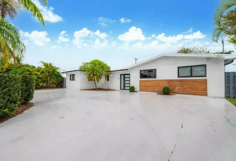 Luxe 5br Pool Jacuzzi Basketball L17