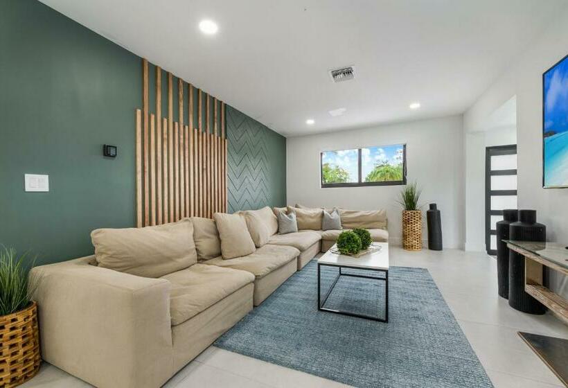 Luxe 5br Pool Jacuzzi Basketball L17