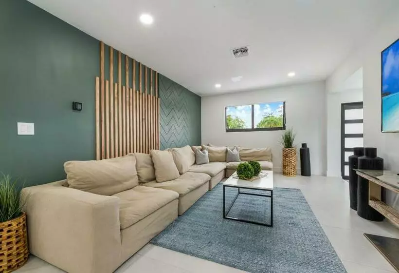 Luxe 5br Pool Jacuzzi Basketball L17