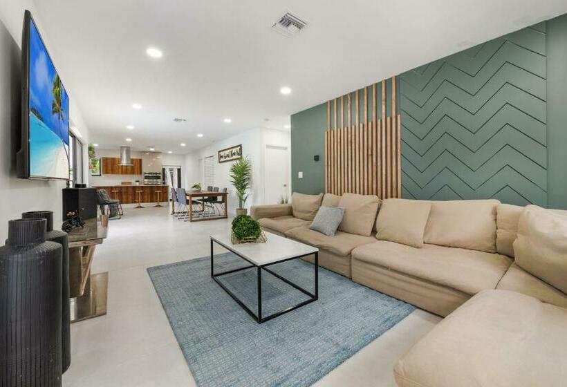 Luxe 5br Pool Jacuzzi Basketball L17