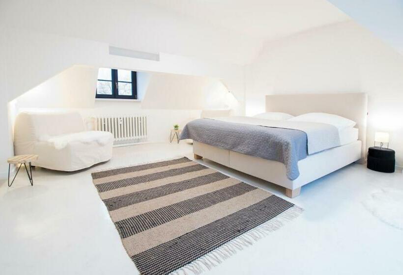 U Zlaté Hvězdy Apatmán Karel Iv