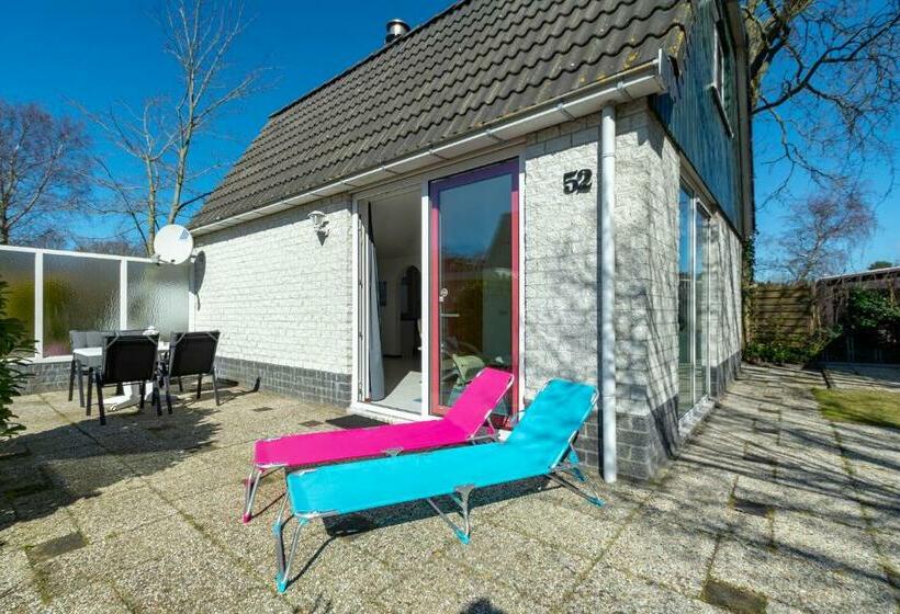 Holiday Home With Pool By The Sea