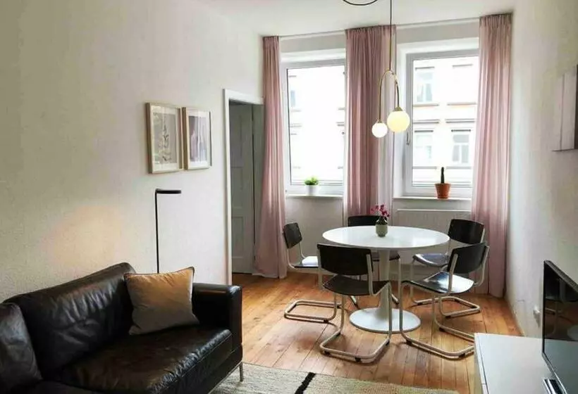 Charmant Leben Im Textilviertel   Stilvolle Wohnung   Zentral Und Ruhig