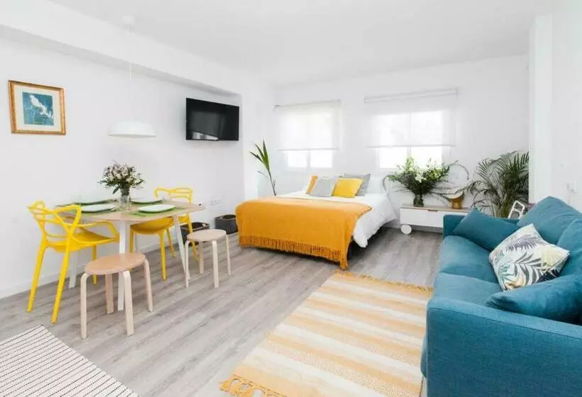 Pop Art, Apartamento Molviedro 304