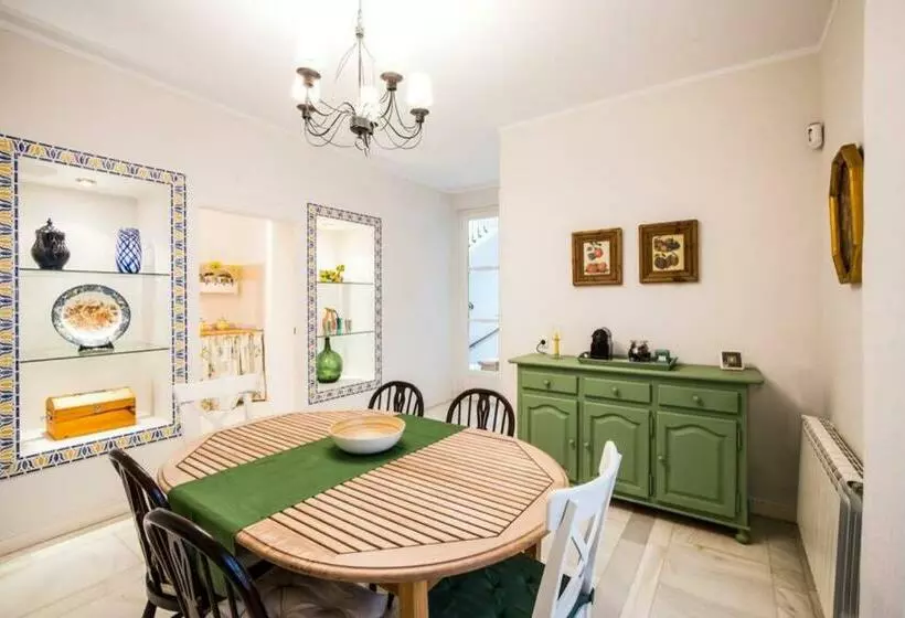 Preciosa Villa De Campo / Wonderful Country Villa