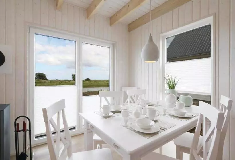 Stunning Home In Ostseeresort Olpenitz With 2 Bedrooms, Sauna And Wifi
