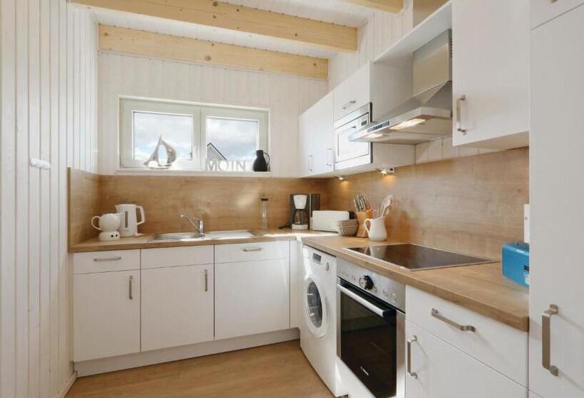 Stunning Home In Ostseeresort Olpenitz With 2 Bedrooms, Sauna And Wifi