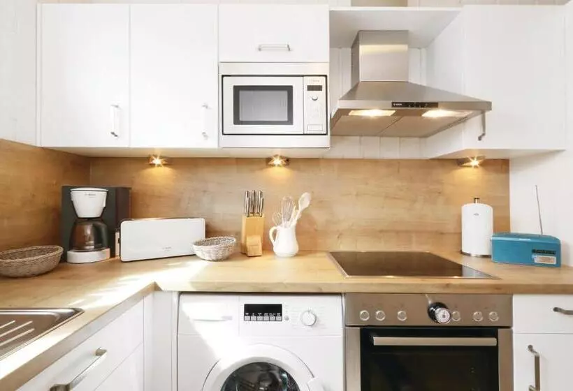 Stunning Home In Ostseeresort Olpenitz With 2 Bedrooms, Sauna And Wifi