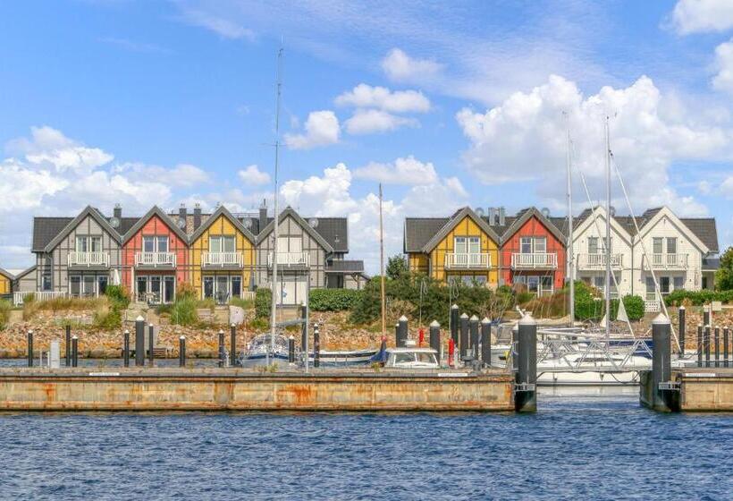 Stunning Home In Ostseeresort Olpenitz With 2 Bedrooms, Sauna And Wifi