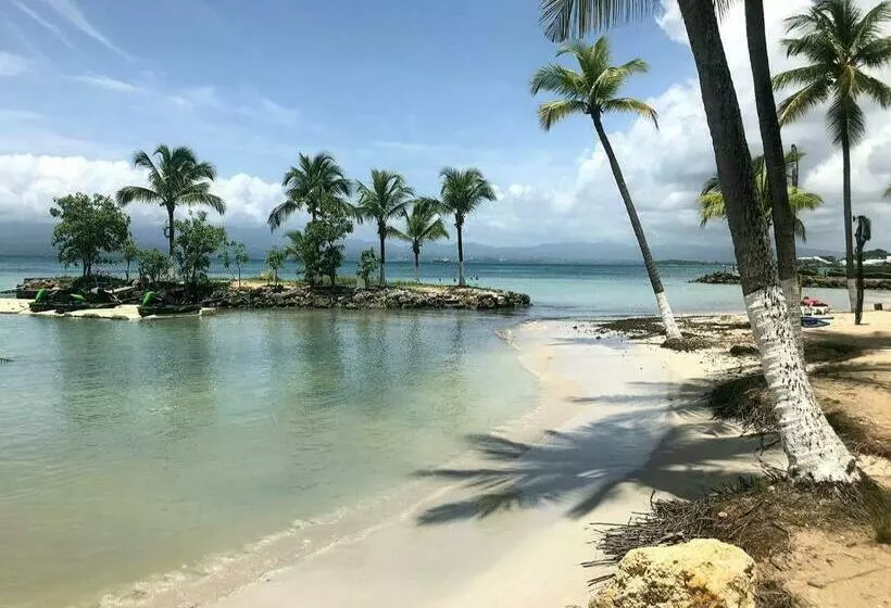Yucca Flow T1 De Charme Accès Privé Plage Gosier