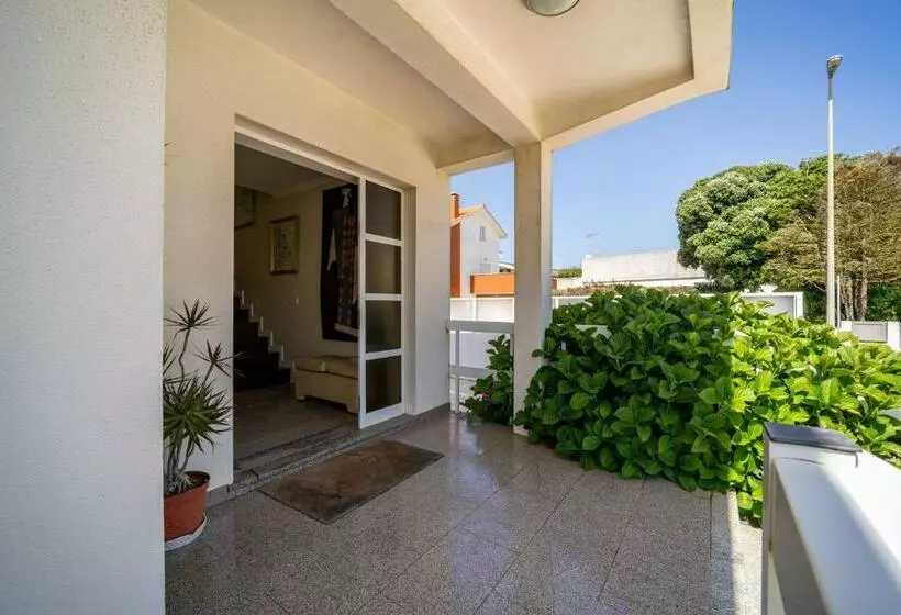 Marinhas Esposende   Moradia V4 Com Piscina Junto à Praia By House And People