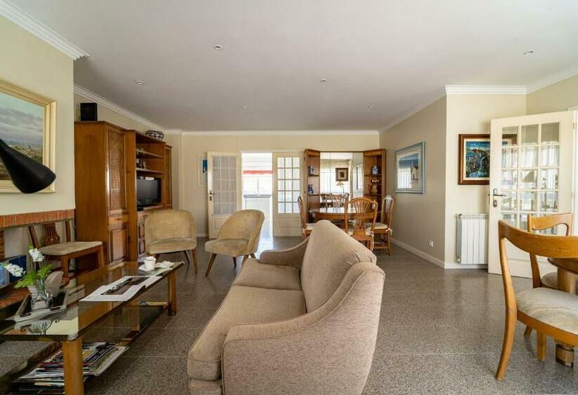 Marinhas Esposende   Moradia V4 Com Piscina Junto à Praia By House And People