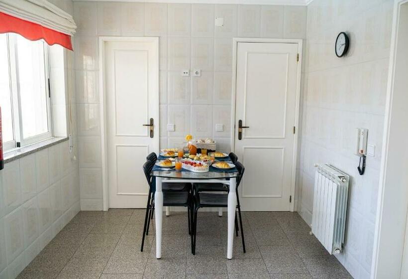 Marinhas Esposende   Moradia V4 Com Piscina Junto à Praia By House And People