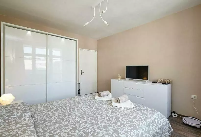 Sunset Smart Home