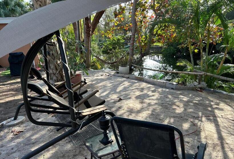 Cozy House 3 Large Bedrooms 3full Bath And King Beds