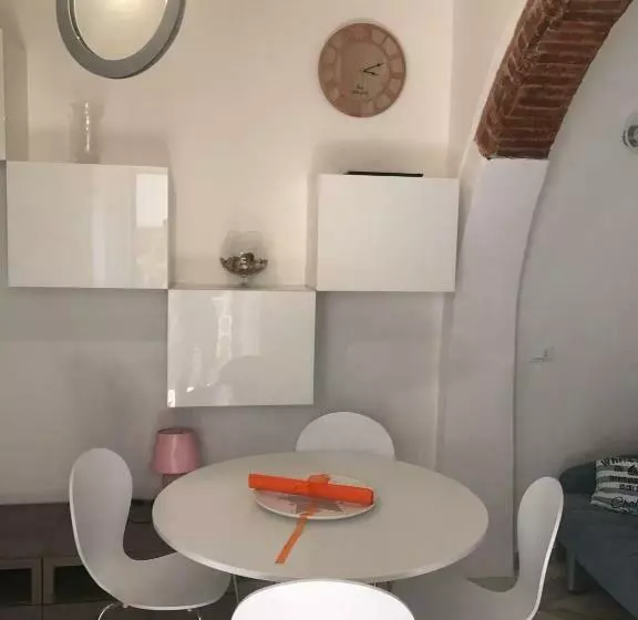 Grazioso Bilocale A Marina Di Carrara
