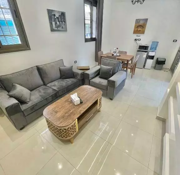 Villa Mira Guesthouse 2   Downtown Central Amman   Al Diyrih