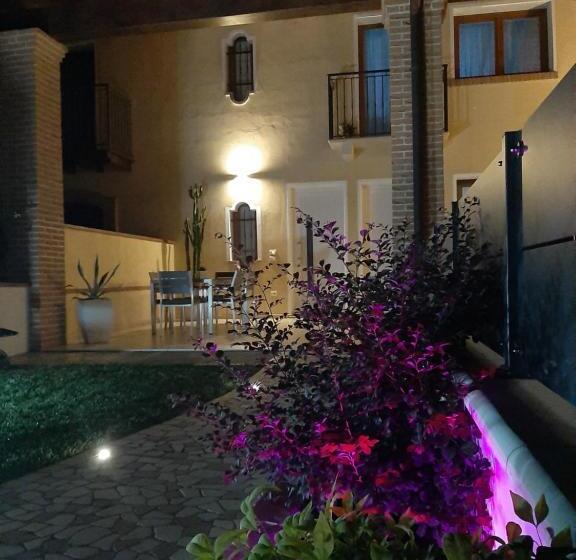 Sotto Il Portico Home